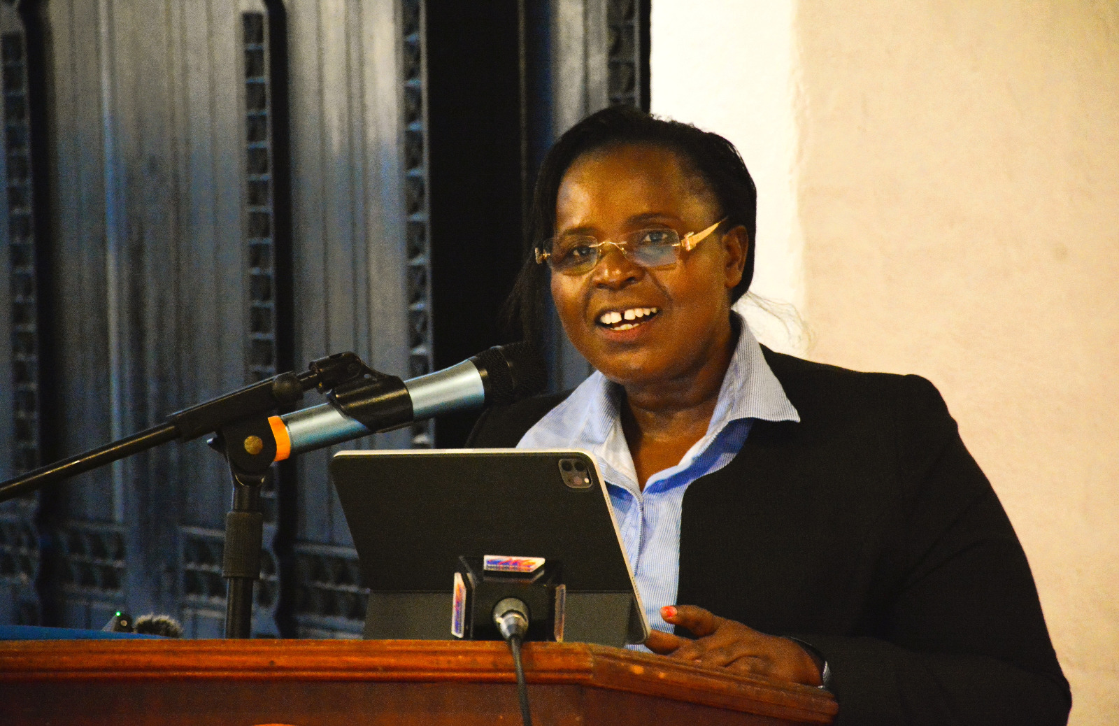 The Cabinet Secretary, Hon. Peninah Malonza, giving her speech during the Lusaka Agreement Cooperative Enforcement Operations Directed at Illegal Trade in Wild Fauna and Flora Workshop.