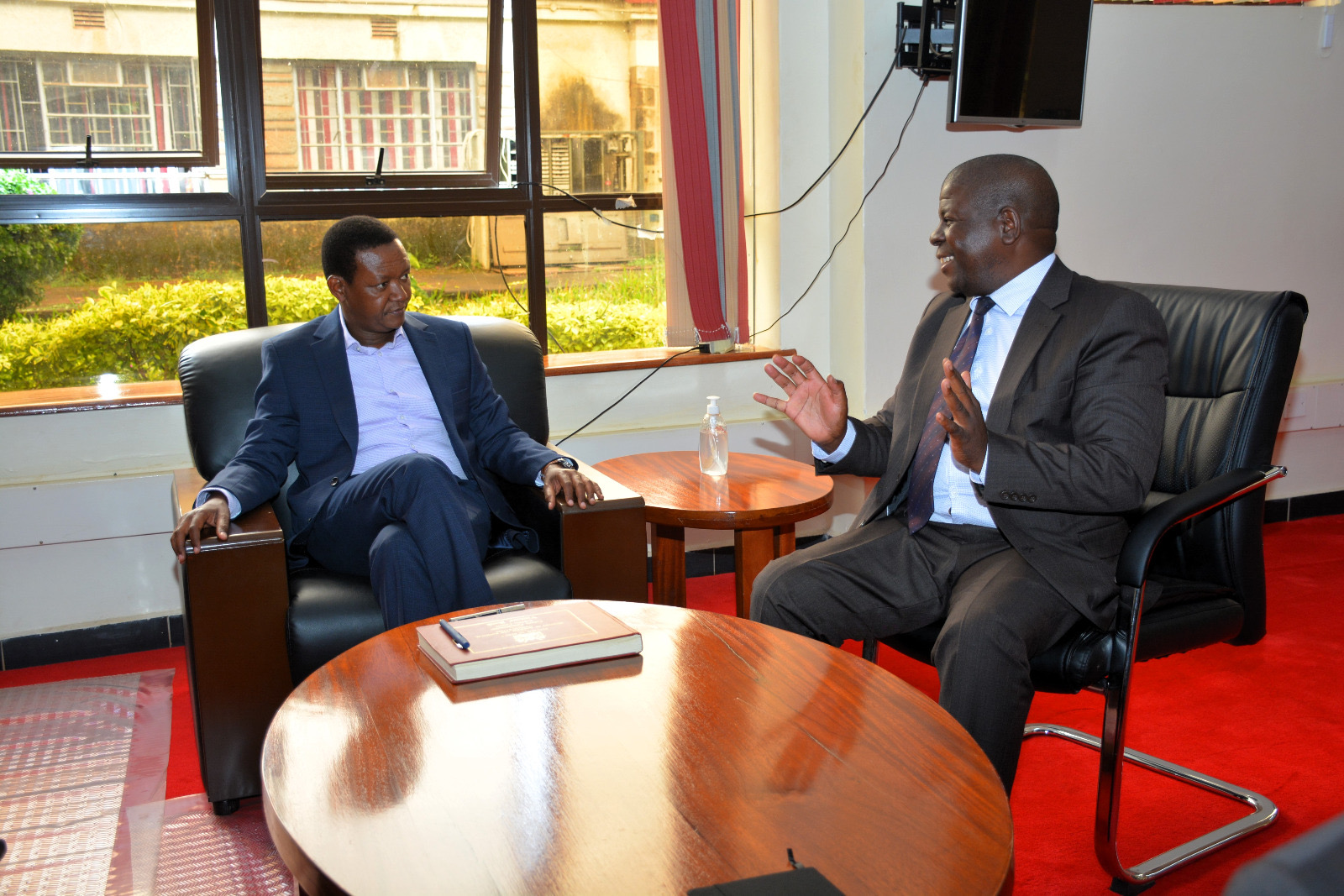 The Cabinet Secretary, Ministry of Tourism and Wildlife, Dr. Alfred Mutua (left), With the County Commissioner of Kiambu County, Mr. Duncan Darusi (right).